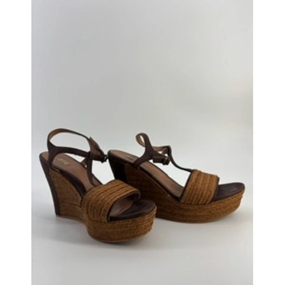 UGG Women Brown Suede Raffia Platform Wedge Sandals T-Strap Ankle Buckle Size7.5